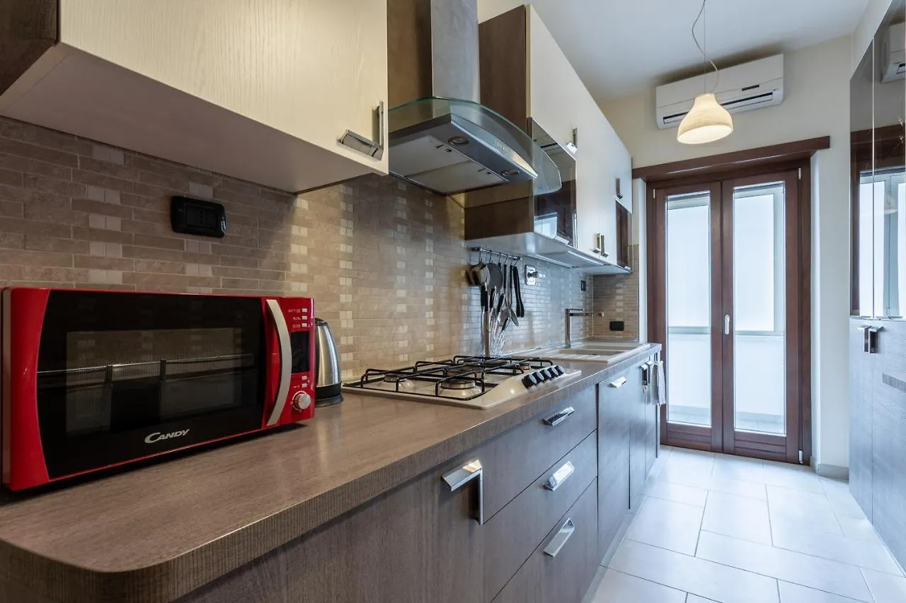 Naima Apartment San Pietro Rome