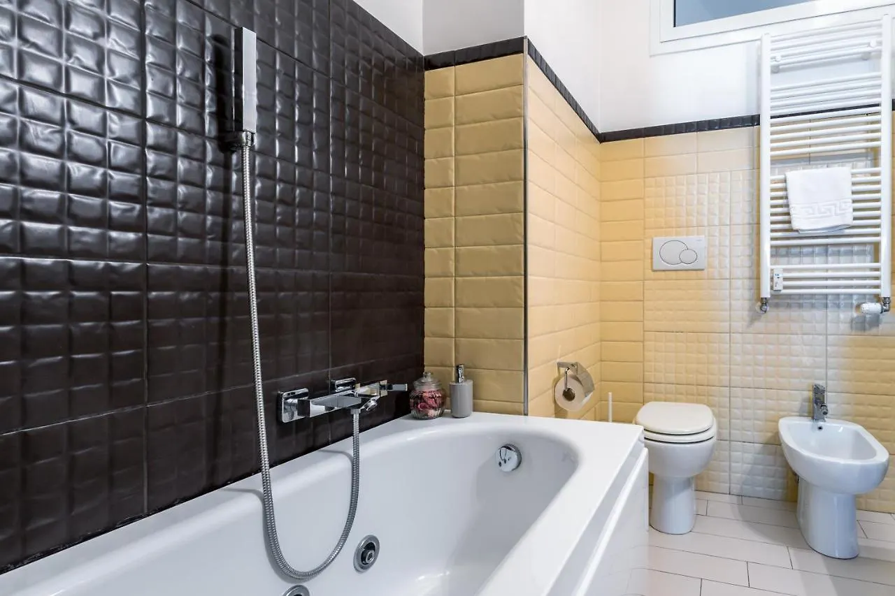 Naima Apartment San Pietro Рим