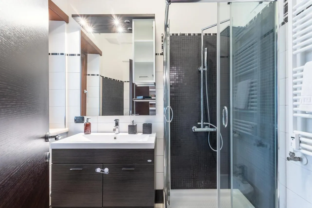 Naima Apartment San Pietro Рим